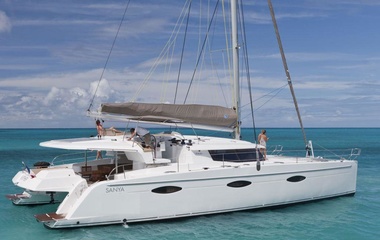 Fountaine Pajot Aoibh