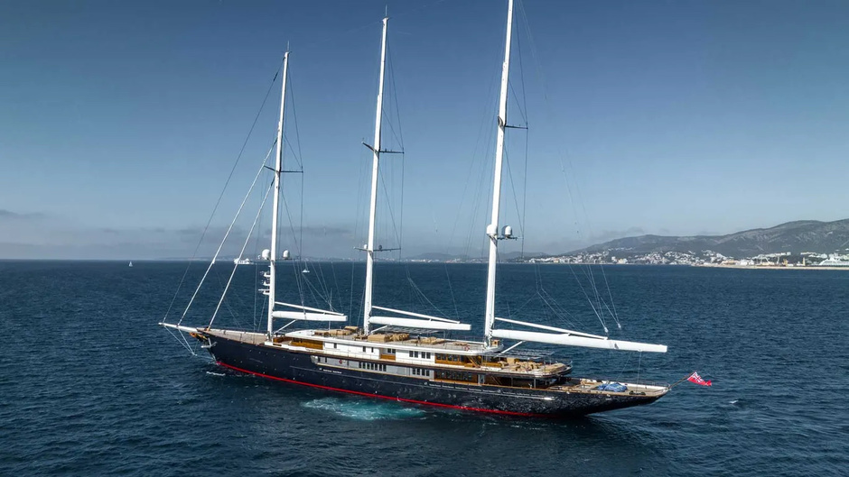 sailing yacht voyage