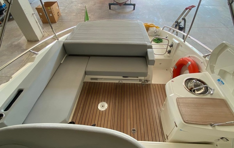Cranchi Endurance 30 (2018)