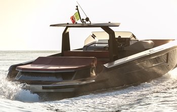 Maori Yacht 54