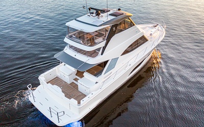 Riviera 50 Sports Motor Yacht