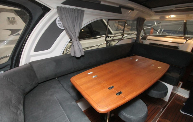 Marex 370 AFT Cabin Cruiser (2014)