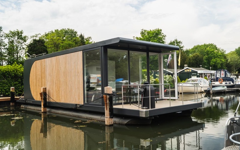 Holland Houseboat Sundeck 41