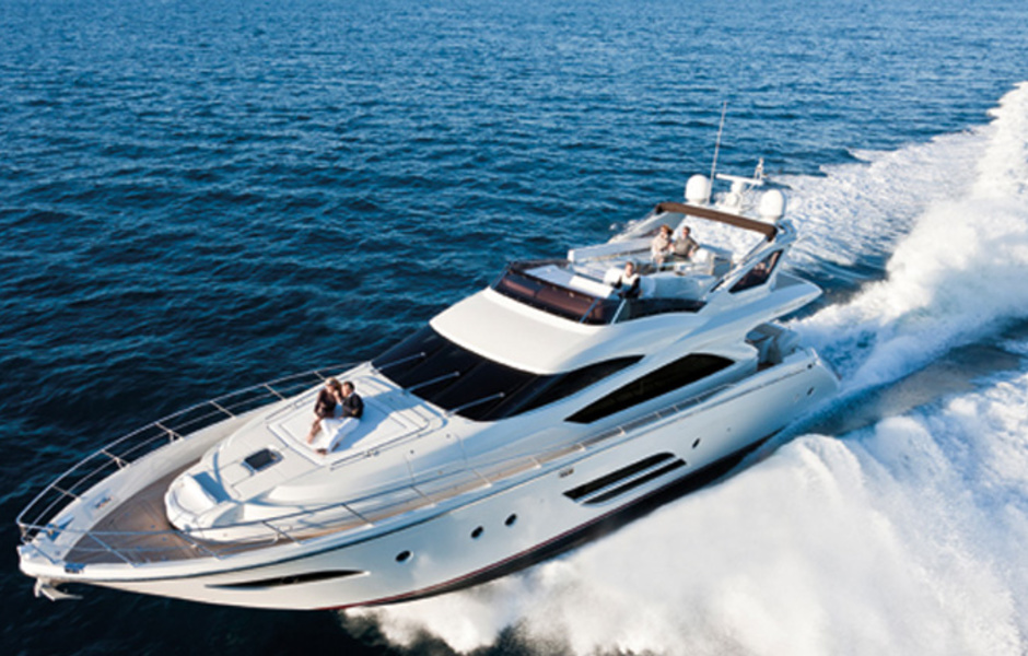 Dominator 720