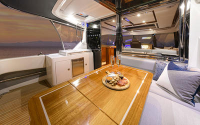 Riviera 64 Sports Motor Yacht