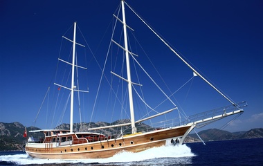 Custom Boats Junior Orcun