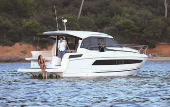 Jeanneau NC 33 (2022)