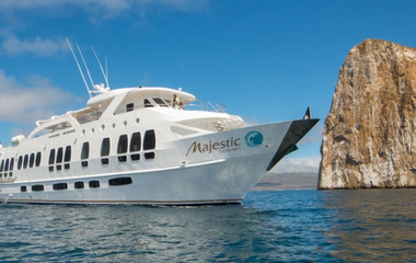 Custom Boats Majestic