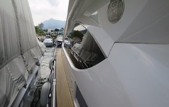 Sunseeker 88 Manhattan