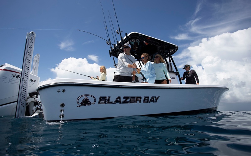 Blazer 2700 Hybrid Bay