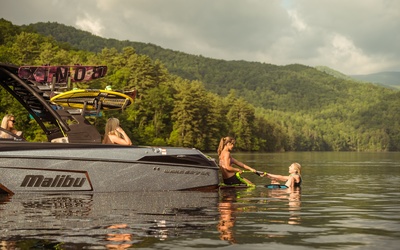 Malibu Wakesetter 23 LSV