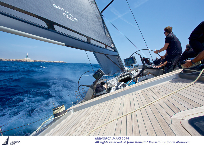 Maxi Yachts on an «Island of Beaches». Wally and J-Class regatta on the  Spanish island of Menorca - itBoat yacht magazine