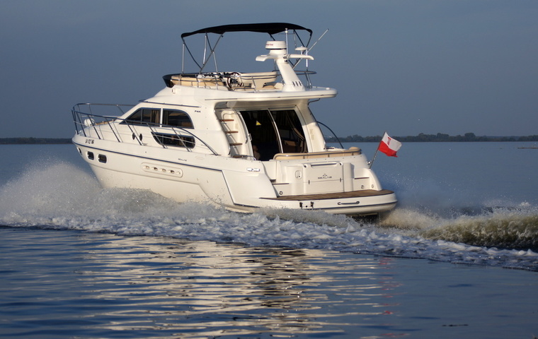 Sealine F44 (2001)