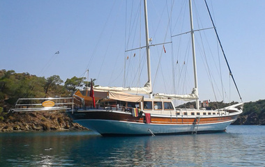 Custom Boats Fatma Kristina