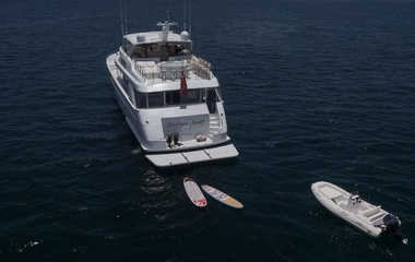 Hatteras Perfect Lady