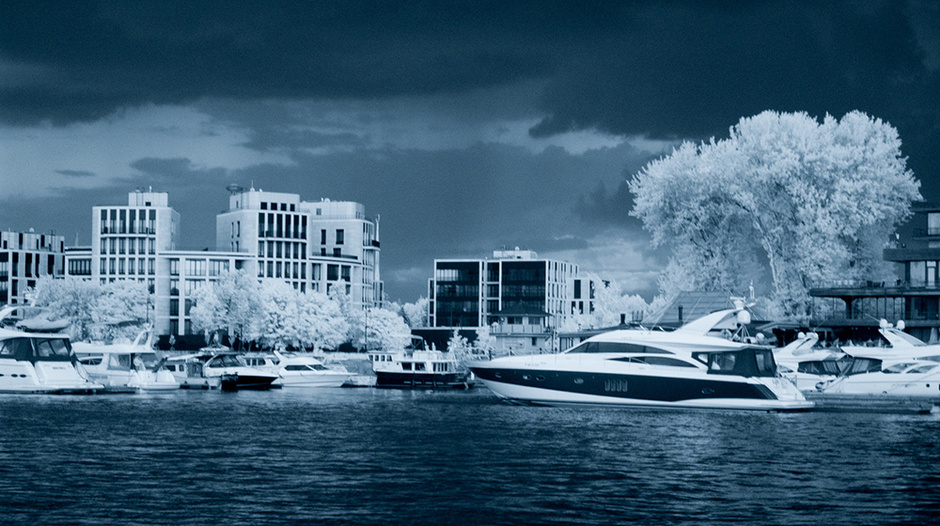 Yachts moored near the yacht club on Krestovsky Island.