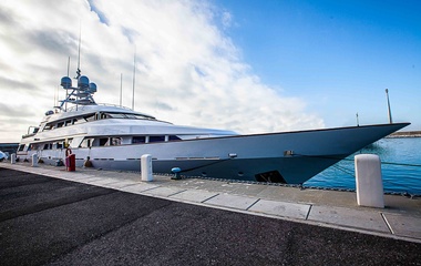 Benetti Mistress