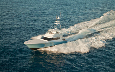 Hatteras GT 70