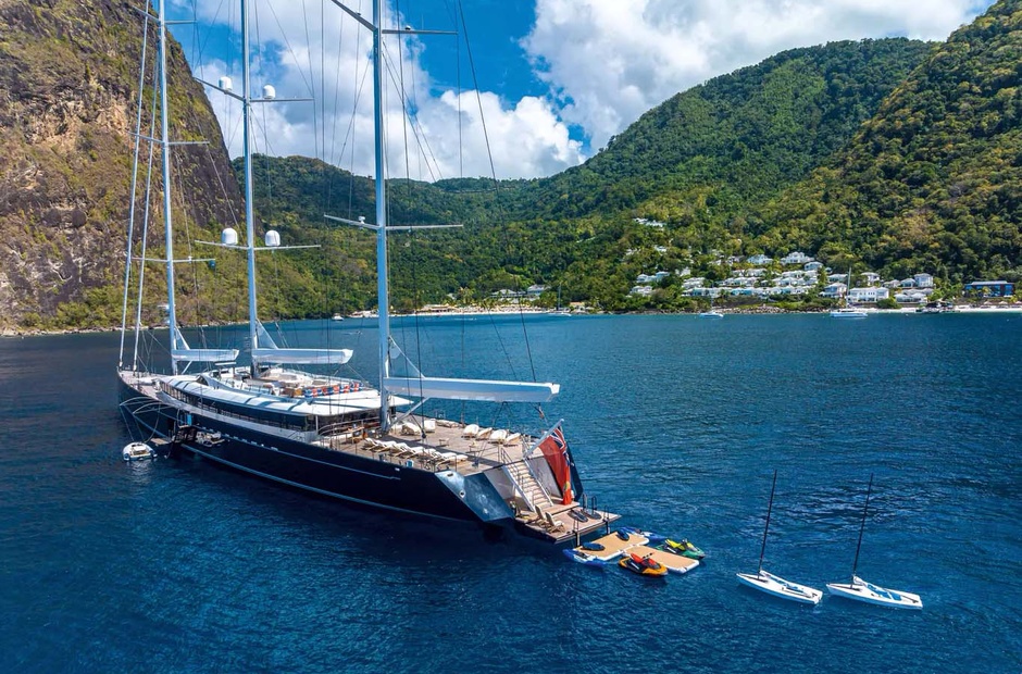 Royal Huisman  Ravenger