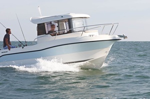 Quicksilver 690 Arvor