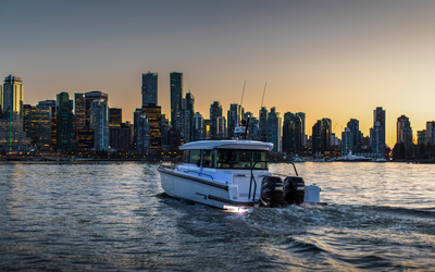 Axopar 37 XC Cross Cabin