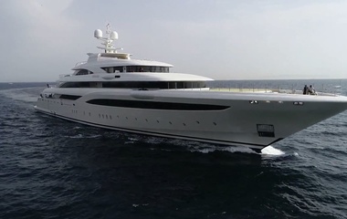 Golden Yachts O'ptasia