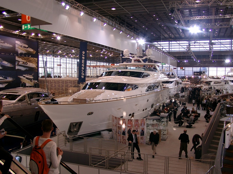 But there were other projects, too. This is Drettmann Elegance 90 Dynasty at the 2008 Düsseldorf trade fair. 