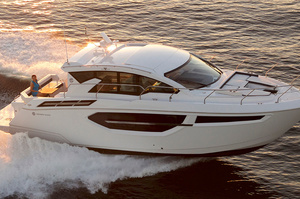 Cruisers Yachts 42 Cantius