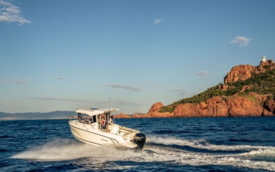 Quicksilver 625 Pilothouse