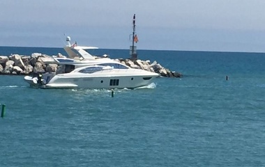 Azimut 58