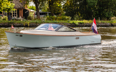 Long Island 29 Runabout