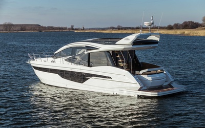 Galeon 510 Skydeck