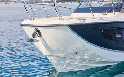 Quicksilver Activ 875 Sundeck