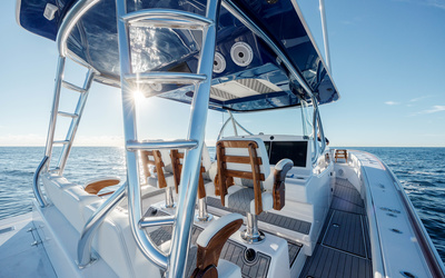 Front Runner 47 Center Console