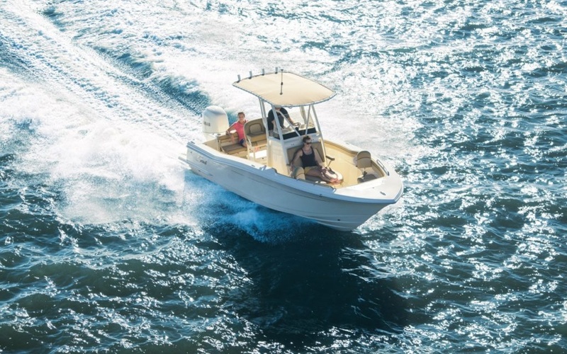 Scout Boats 215 XSF
