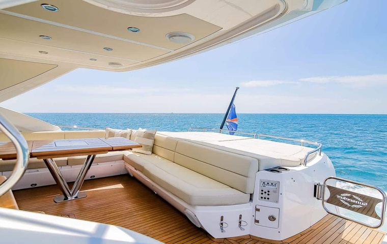 Sunseeker 68 Sport Yacht (2014)
