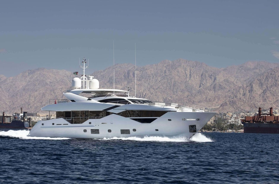 Sunseeker Hey One