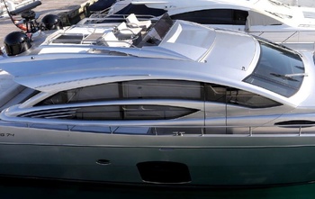 Pershing 74