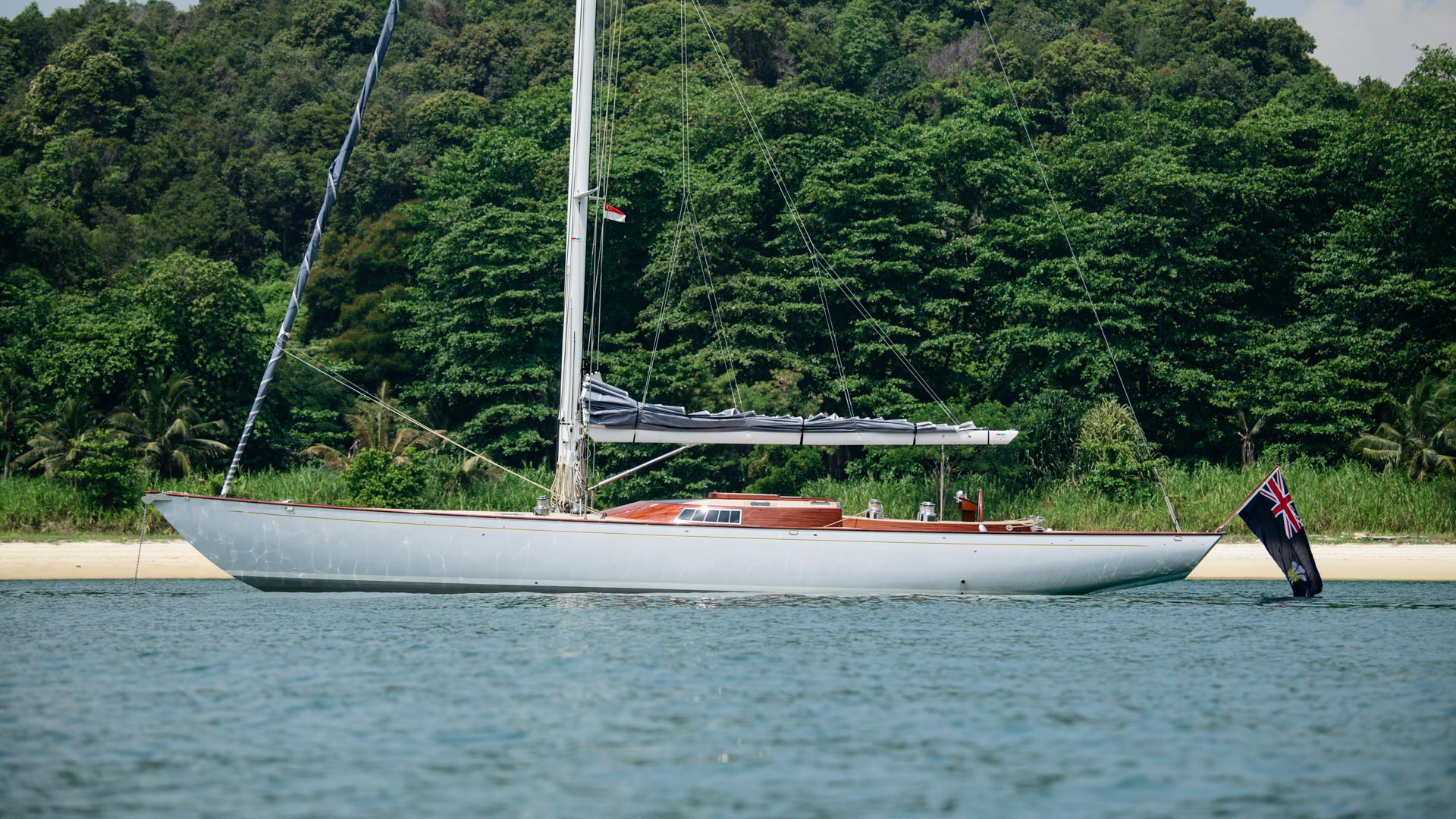 spirit yachts 65