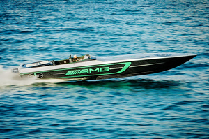 Cigarette 50’ Marauder GT R