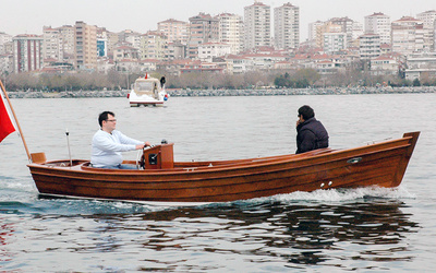 Moonday 19 CS & Royal