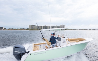 Sportsman Heritage 241 Center Console