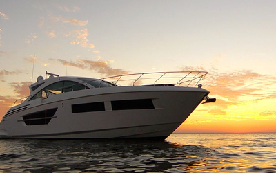 Cruisers Yachts 60 Cantius
