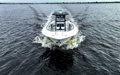 TideWater 320 CC Adventure