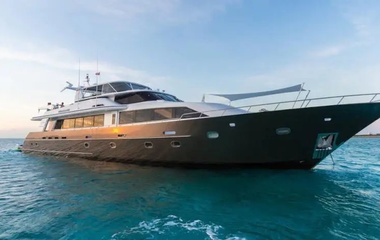 Crescent Custom Yachts Unbridled