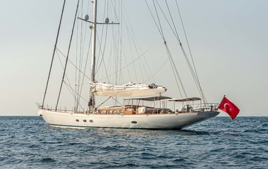 Ses Grace III