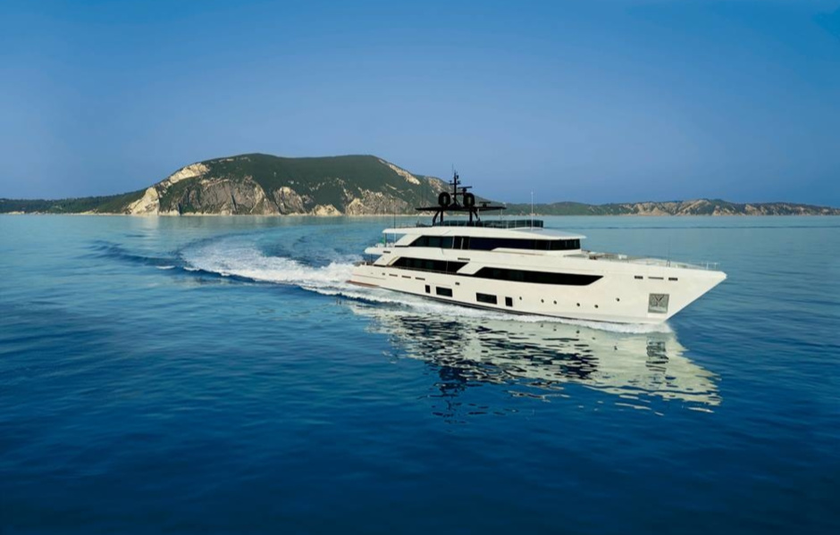 Custom Line Navetta 42