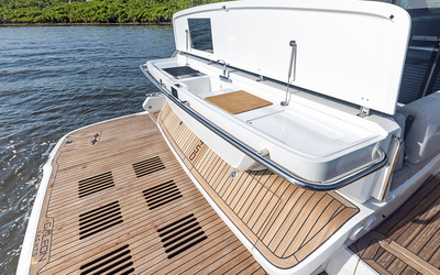 Galeon 450 HTC