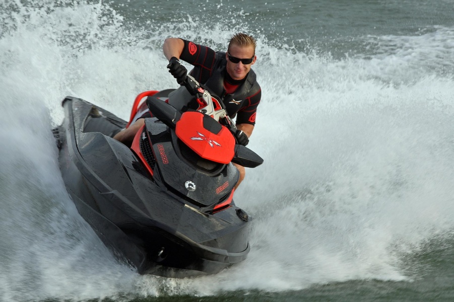 Sea-Doo RXP-X 260