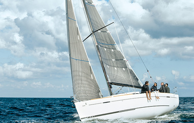 Beneteau First 35
